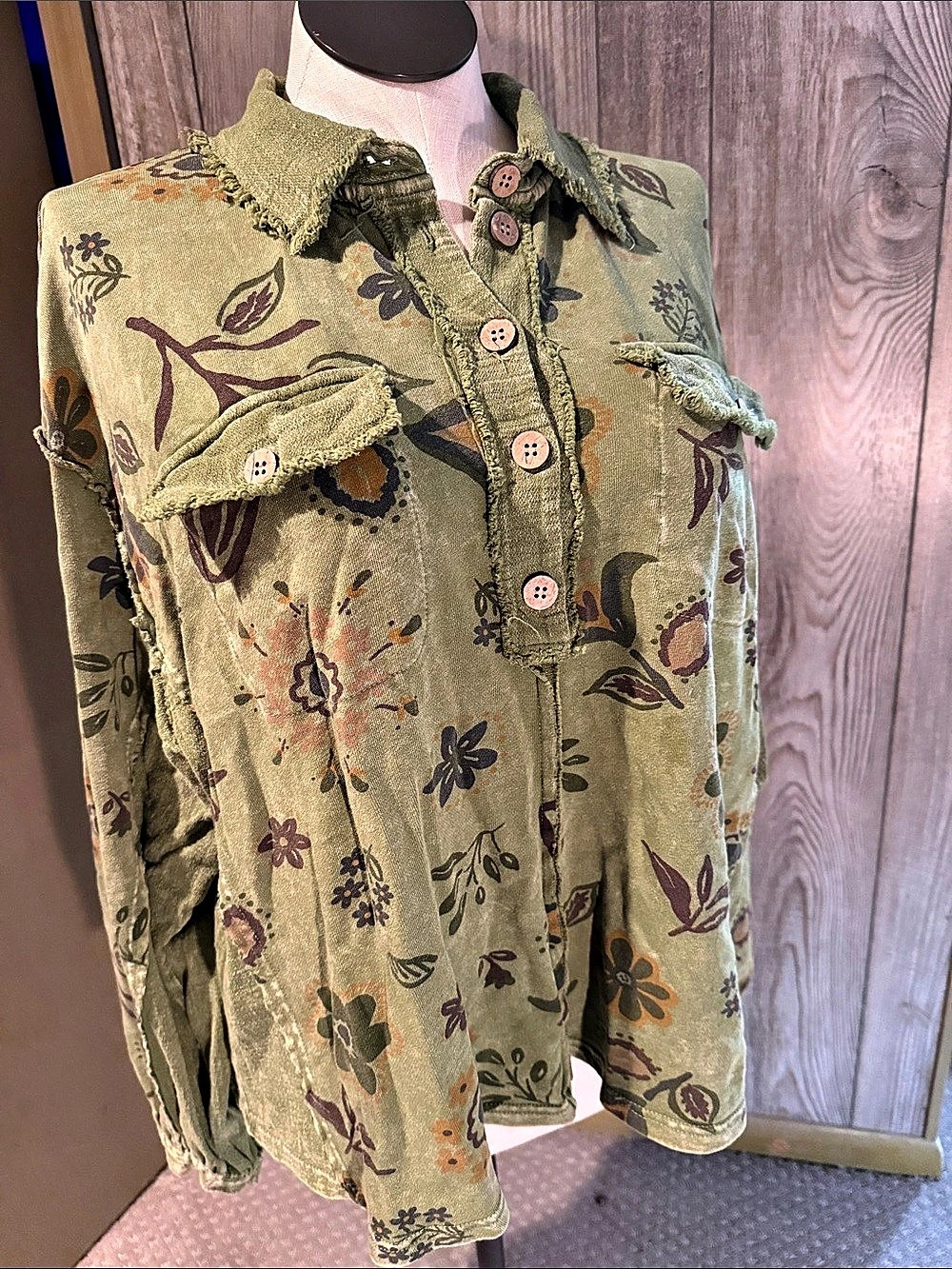 Easel Floral Button-Front Utility Jacket Green Size Large Like New